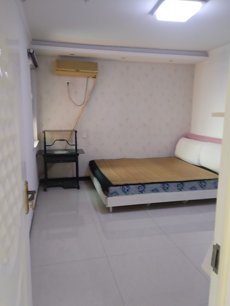 �������һƷ���������ס�ر�ɾ�12000..