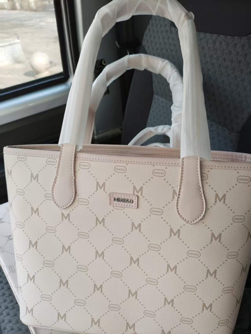 2000��  ��������� ֻ���׹�