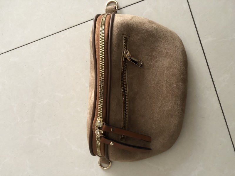 �ż�����С��1200��